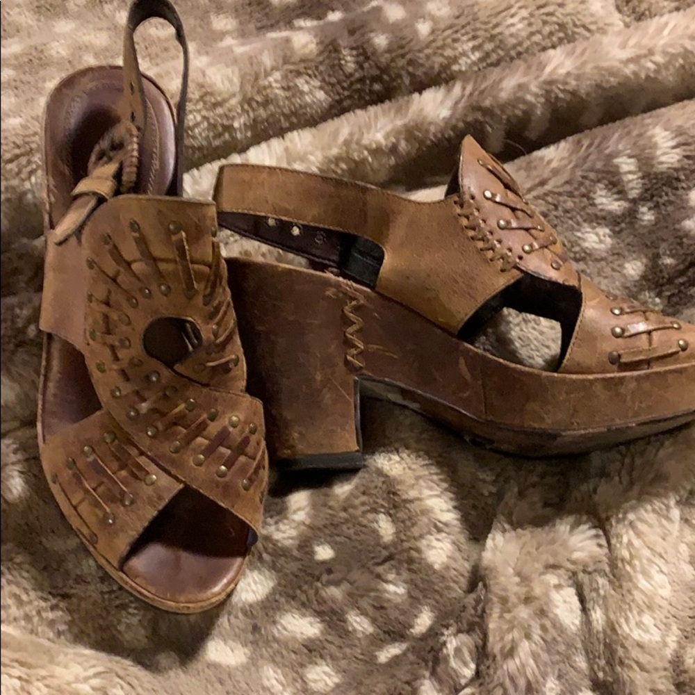 Frye Sandals